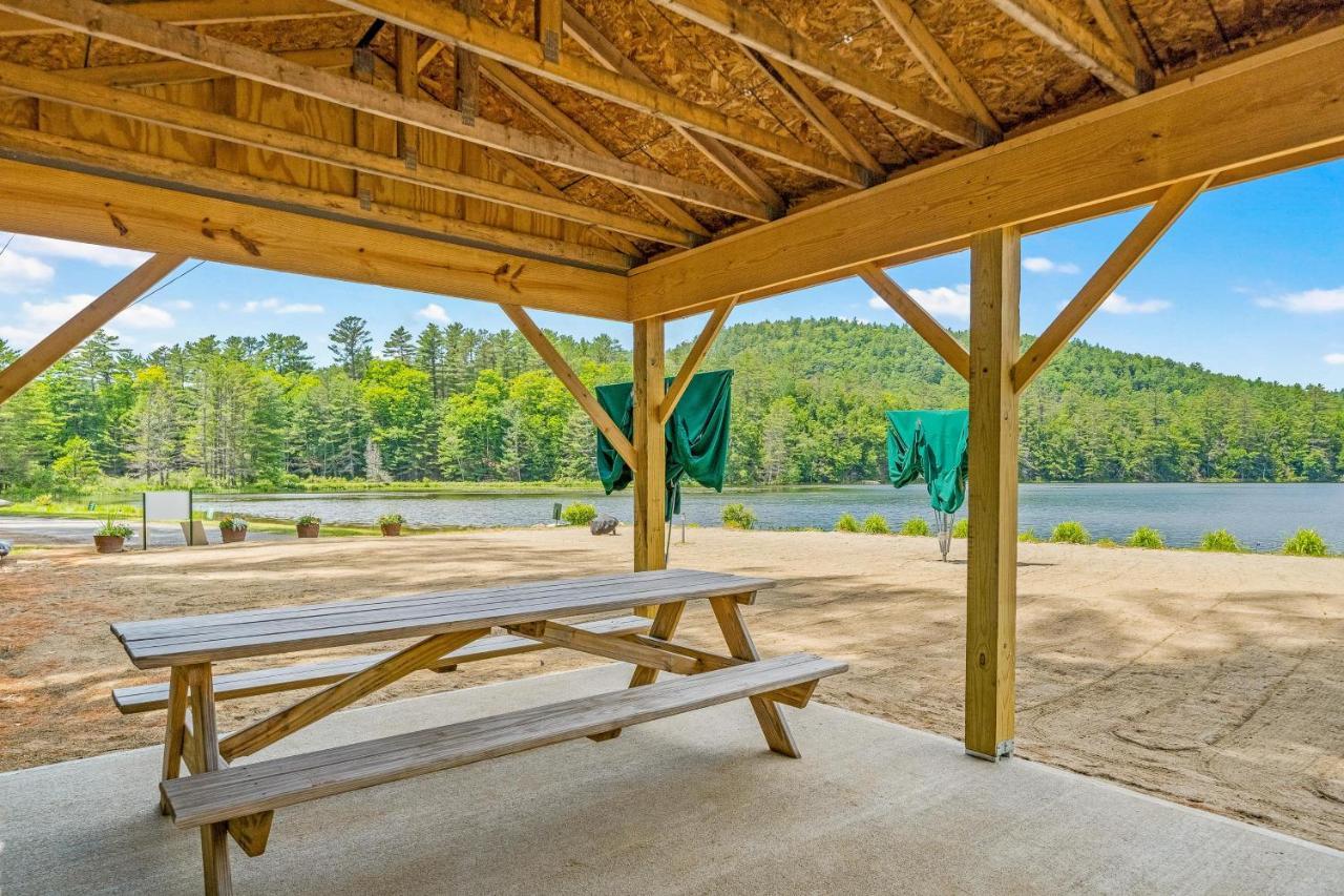 Cozy Condo By Tripp Lake Warrensburg Esterno foto